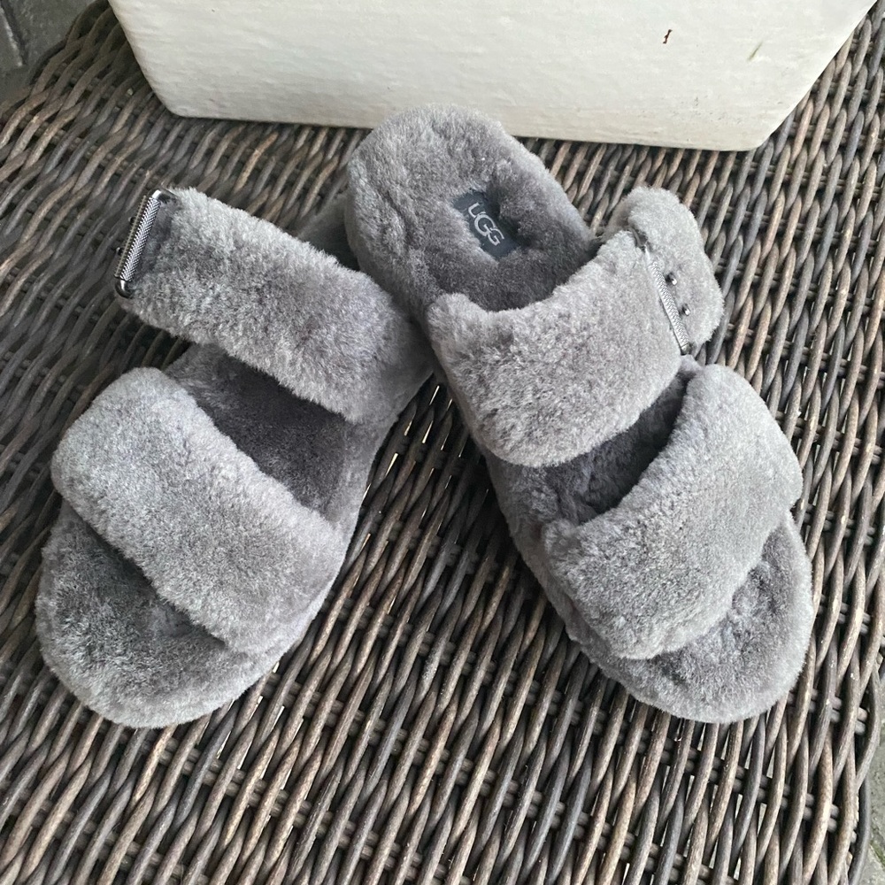 Nwot Ugg Fuzzy Yeah Slides - image 8